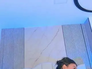 Sacha-malala  live sex cam