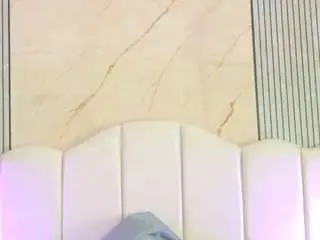 Sacha-malala  live sex cam