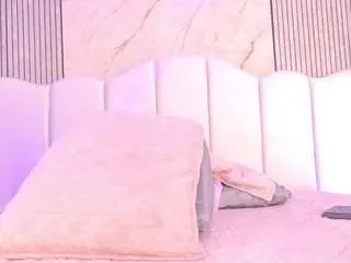 Sacha-malala  live sex cam