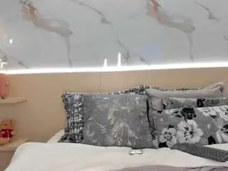 Solavelar  live sex cam