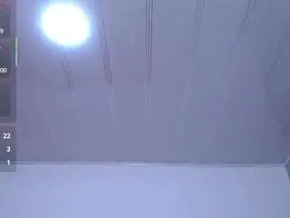 Cristal-horny19  live sex cam