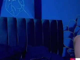 Lunaa-mistyc  live sex cam