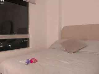 Mayli-x  live sex cam