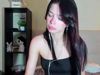 Tune-godness  live sex cam