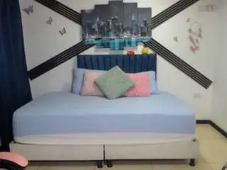 Zalomme  live sex cam