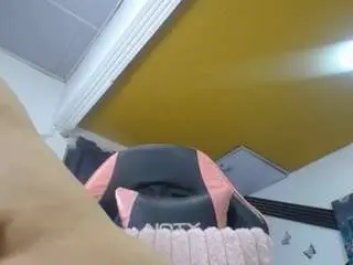 Zalomme  live sex cam
