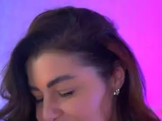 Chrissevelyn  live sex cam