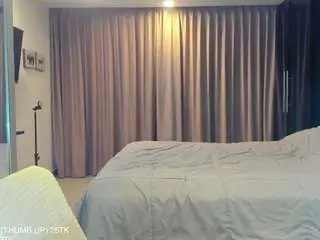 Hotmia19  live sex cam