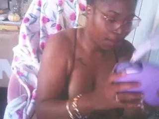 Nastythicccdianasquirts  live sex cam