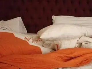 Squirtydol  live sex cam