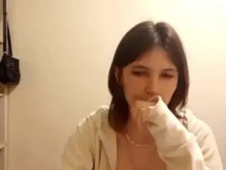 Tarynoleksiak  live sex cam