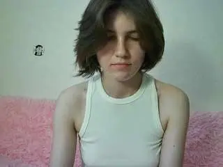 Tarynoleksiak  live sex cam