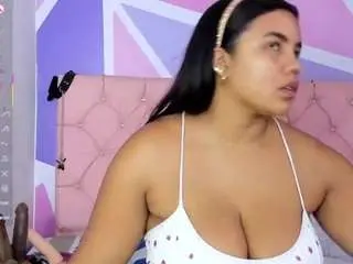 Angie-bigass  live sex cam