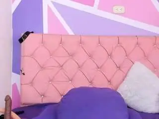 Angie-bigass  live sex cam