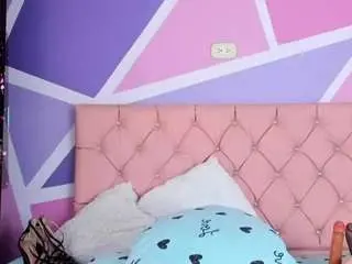 Angie-bigass  live sex cam