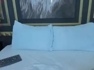 Charlote-rossee  live sex cam