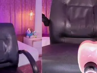 Luciiacollins  live sex cam