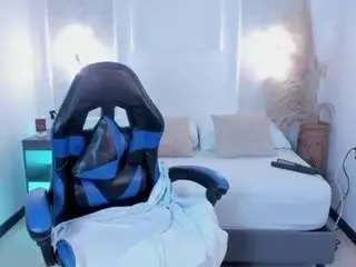 Madison-saenzz  live sex cam