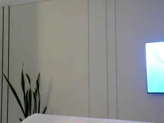 Kleoeradication  live sex cam