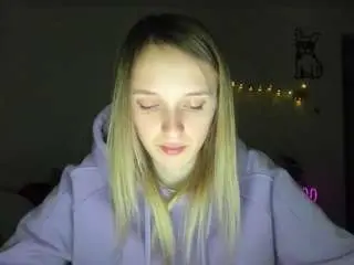 Rousereedd  live sex cam