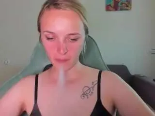 Rousereedd  live sex cam