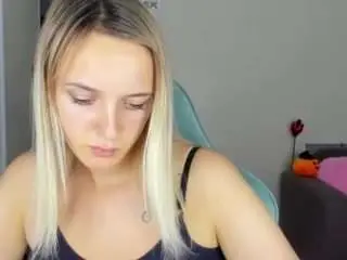 Rousereedd  live sex cam
