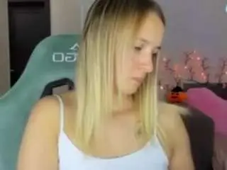 Rousereedd  live sex cam