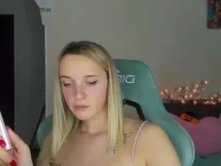 Rousereedd  live sex cam