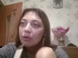 Birdiemacer  live sex cam