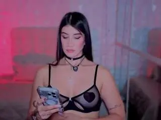 Briannasalinas  live sex cam