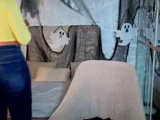 Briannasalinas  live sex cam