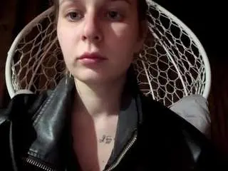 Latorialagesse  live sex cam