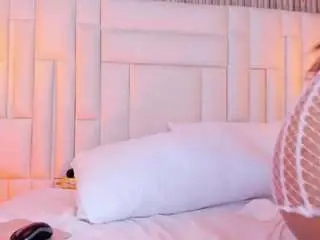 Lia-valentina  live sex cam