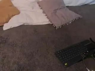 Valneeko  live sex cam