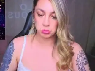 Aria95-a  live sex cam
