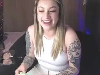 Aria95-a  live sex cam