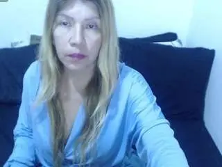 Dulce-bella17  live sex cam