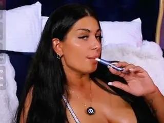 Evaraynee  live sex cam