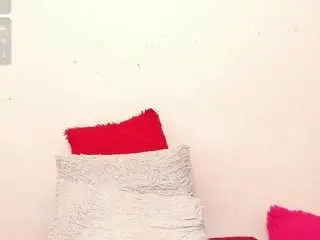 Hazel-34  live sex cam
