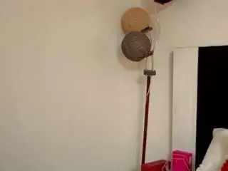Karennlenoy  live sex cam