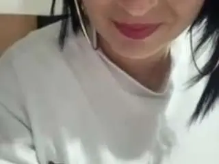Karennlenoy  live sex cam