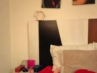Karennlenoy  live sex cam
