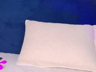 Madysonfox  live sex cam