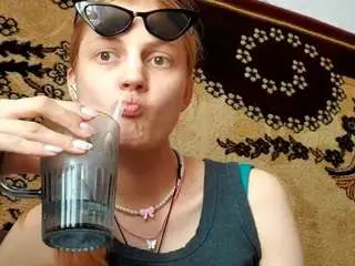 Naomigernert  live sex cam