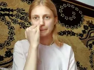 Naomigernert  live sex cam