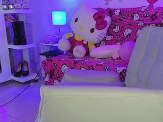 Thamaral1  live sex cam