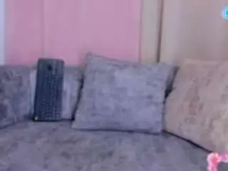 April-adamson  live sex cam