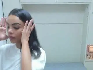 Blackandwhiite  live sex cam