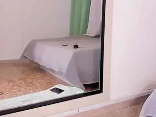 Blackandwhiite  live sex cam
