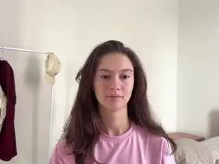 Catherinepolowy  live sex cam